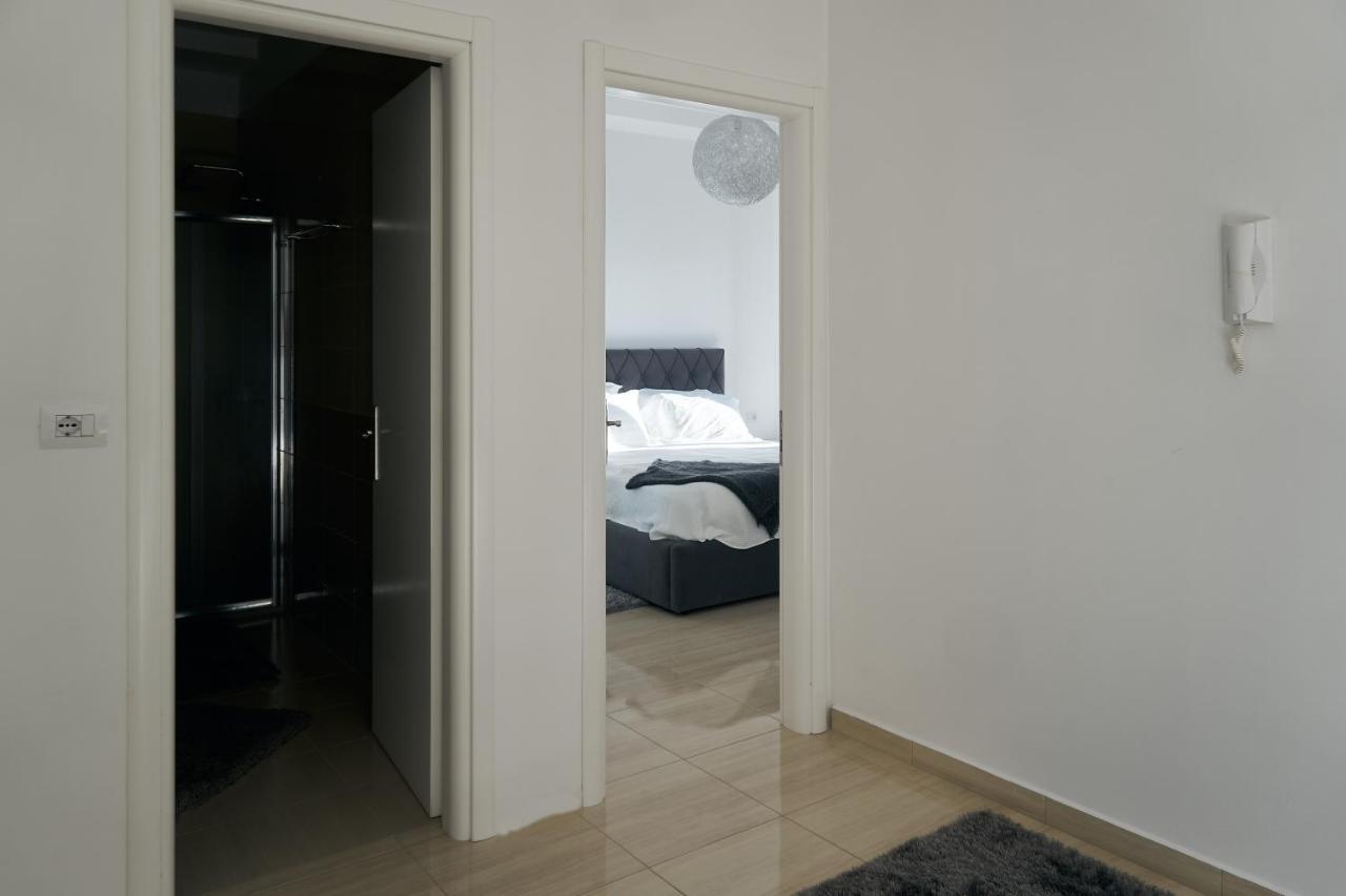The Garrison Apartment Sarande Luaran gambar
